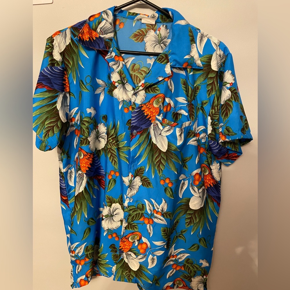 Hawaiian shirt- Large